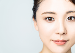うるうる目になりたい！目を潤ませる方法やうるうる目メイクのやり方